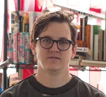 B. Thom Stevenson (1985) - Foto 1